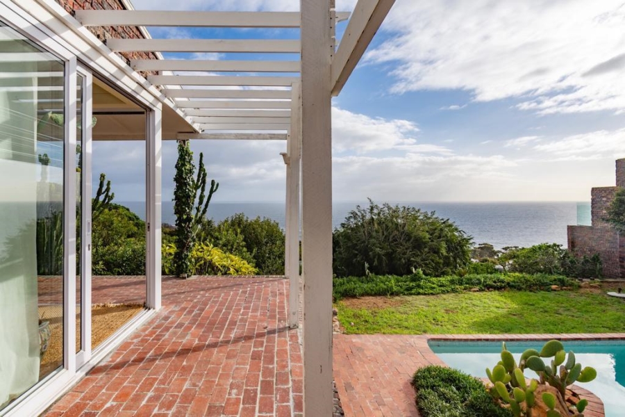 To Let 3 Bedroom Property for Rent in Camps Bay Western Cape